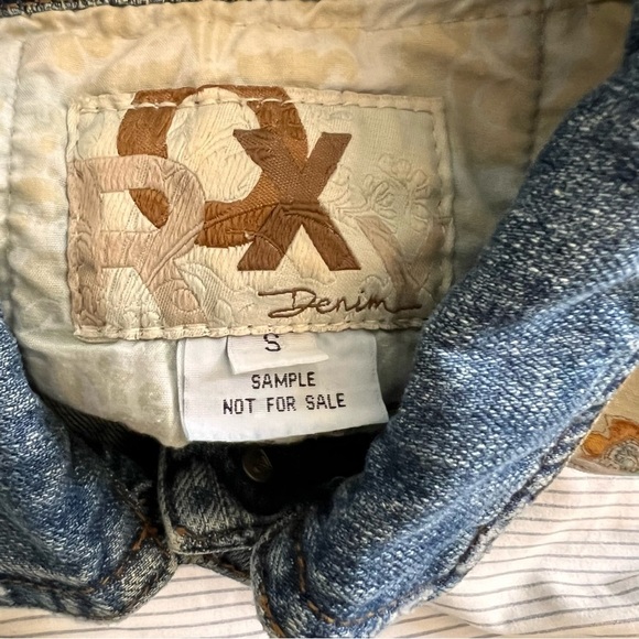 Roxy Patchwork Denim Jacket Size Small Cowboycore - Picture 6 of 6